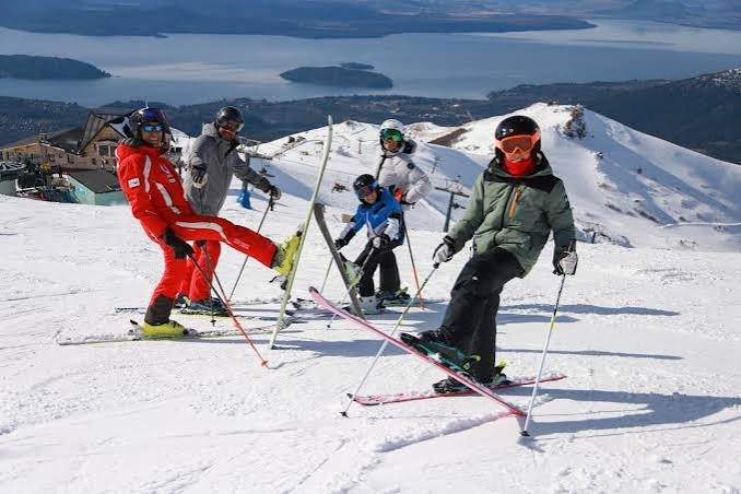 Primavera con nieve: Radisson Blu Bariloche lanzó una propuesta especial para familias